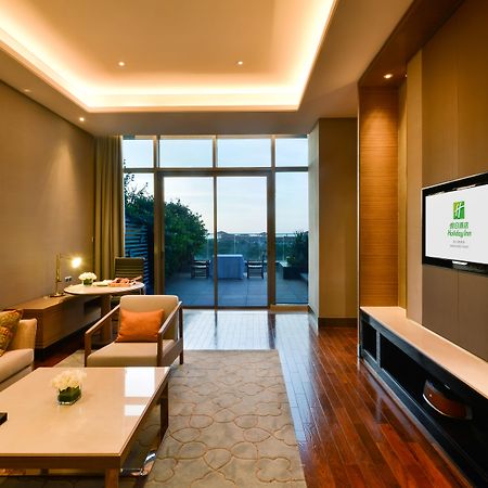 Holiday Inn Haikou West Coast By Ihg Buitenkant foto