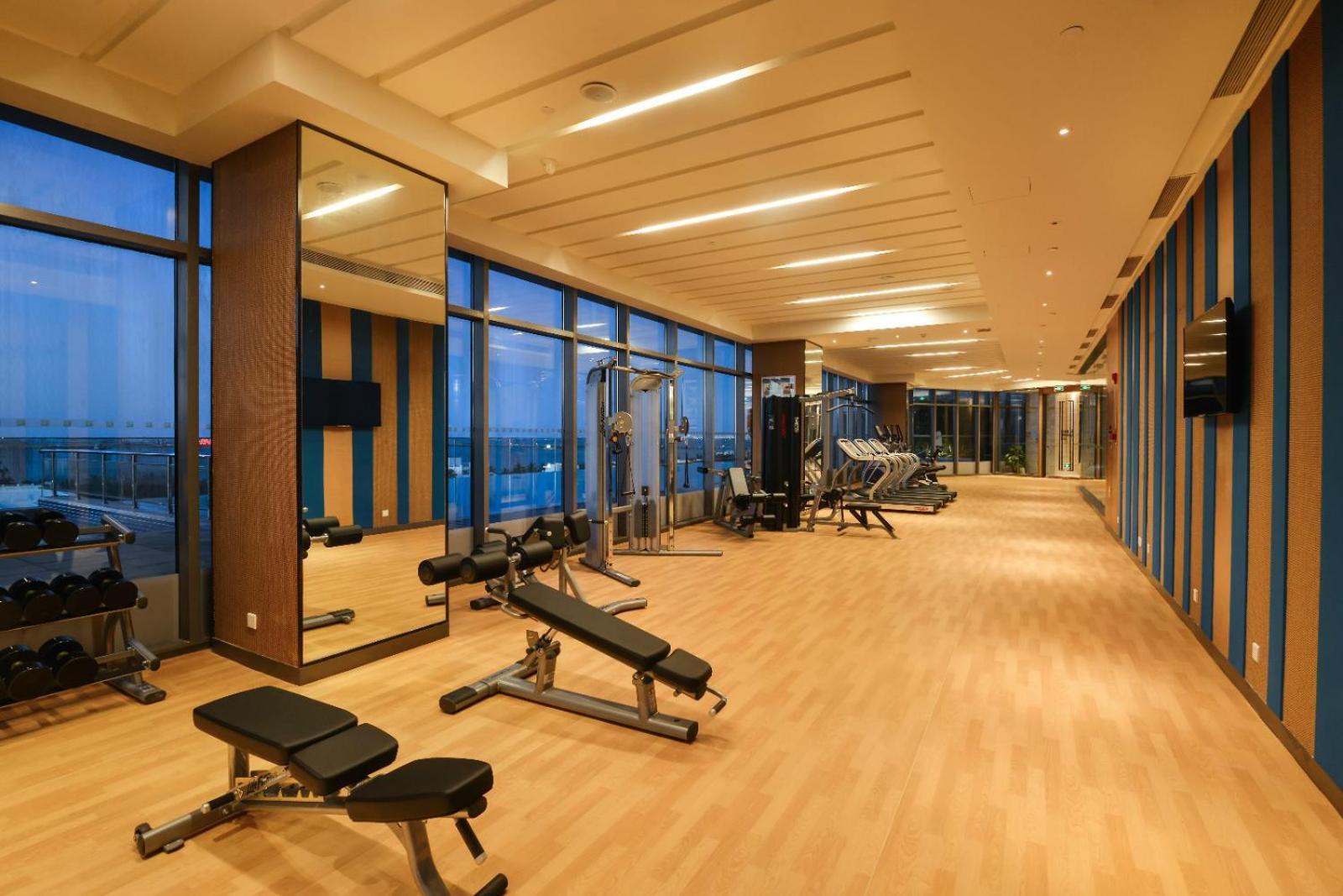 Holiday Inn Haikou West Coast By Ihg Buitenkant foto