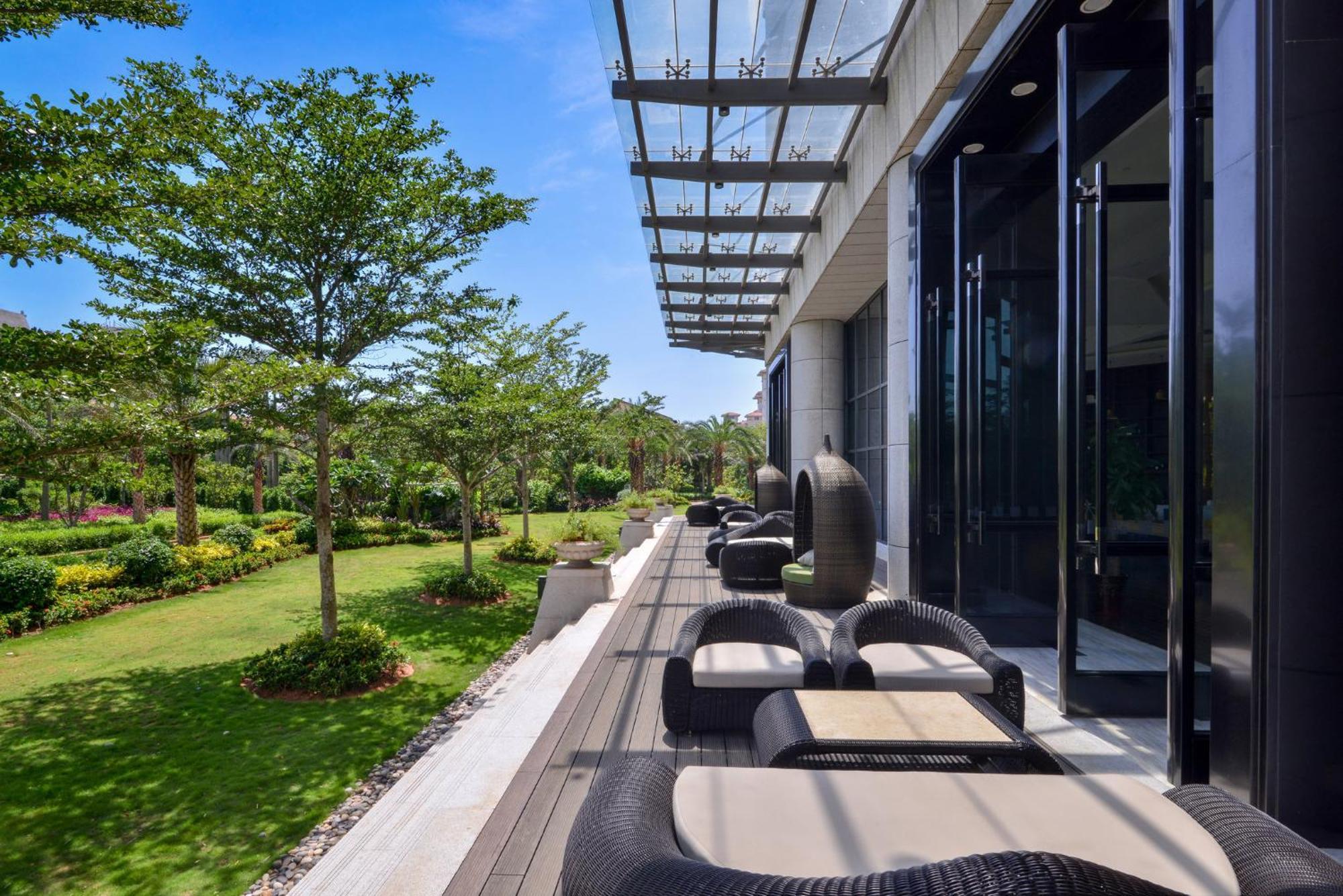 Holiday Inn Haikou West Coast By Ihg Buitenkant foto